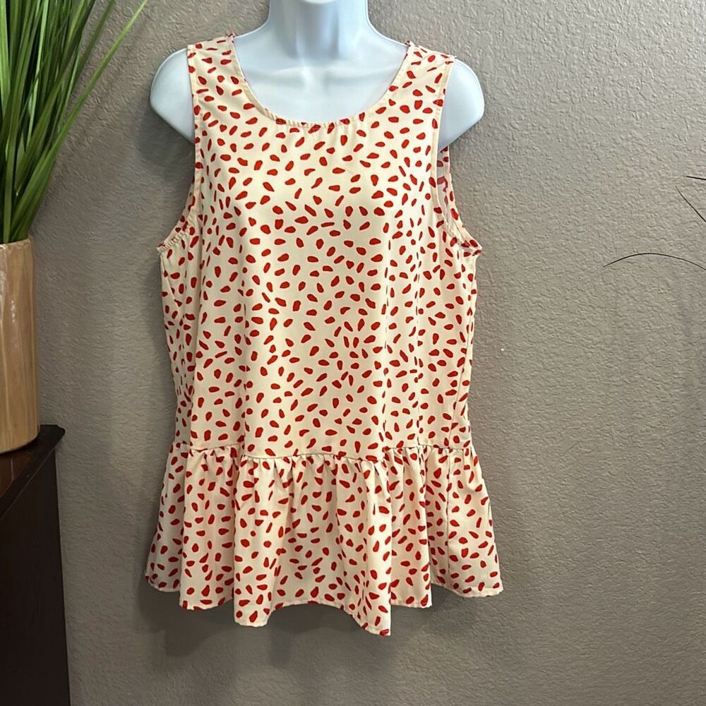 #314 Perfectly Priscilla sleeveless ruffle BoHo top size large